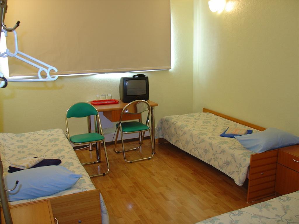 Kuressaare Airport Guest House Chambre photo